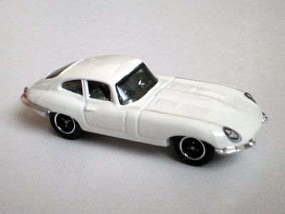 61 Jaguar E-Type Coupe