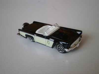 57 Ford Thunderbird