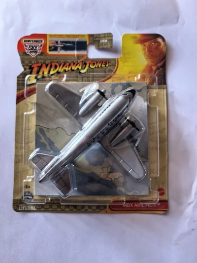 Airliner