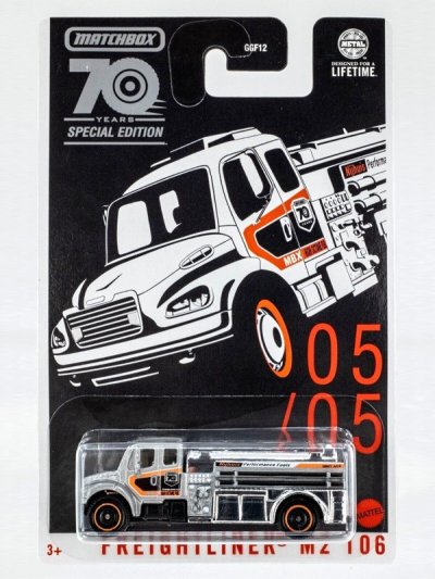 Freightliner M2 106