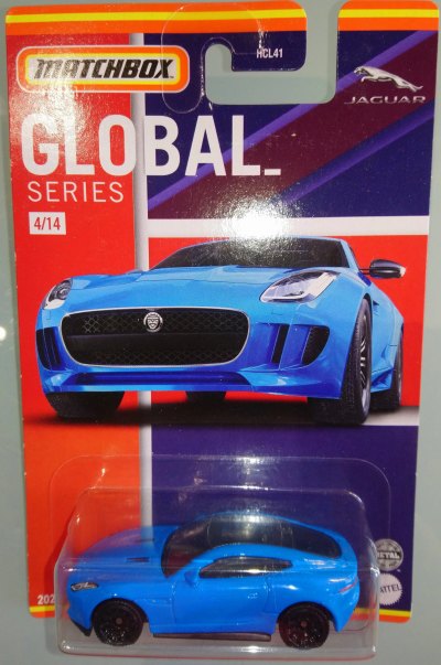 15 Jaguar F-Type Coupe