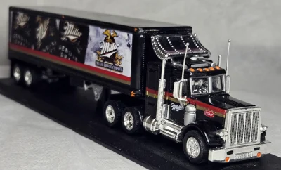 Miller Genuine Draft Peterbilt
