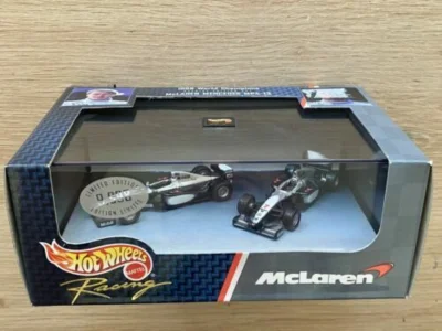 McLaren Mercedes MP4-13 2-Car Set
