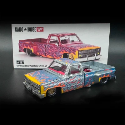 Chevrolet Silverado Dually On Fire V1