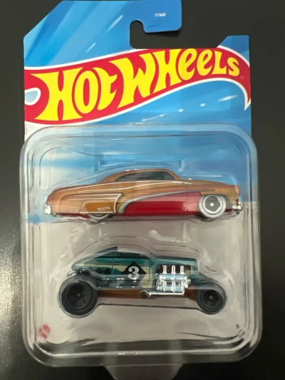 Hirohata Merc & Max Steel