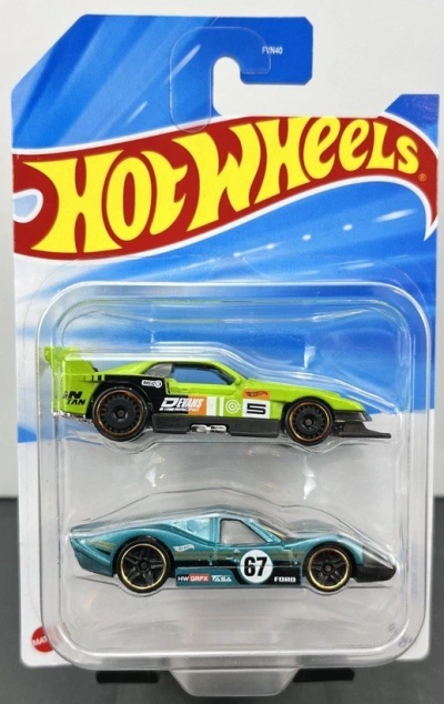 GT-Scorcher & '67 Ford GT40