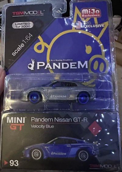 Pandem Nissan GT-R (R35) Velocity Blue Duck Tail