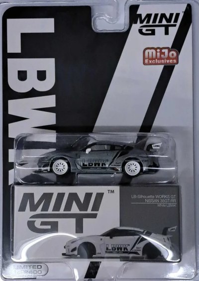 LB-Silhouette WORKS GT NISSAN 35GT-RR Ver.2 White LBWK