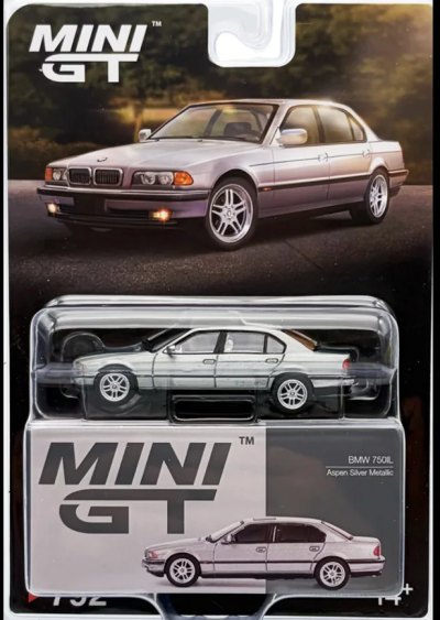 BMW 750iL Aspen Silver Metallic