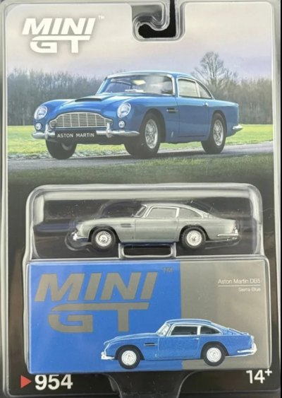 Aston Martin DB5 Sierra Blue
