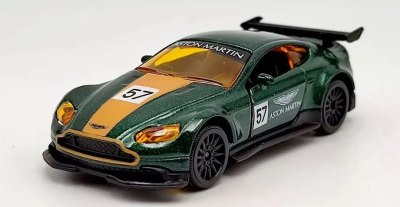 Aston Martin Vantage GT8