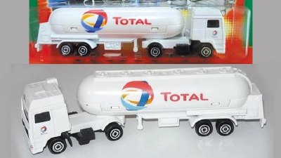 Volvo F16 Semi Oil Tanker