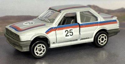 BMW 325i (E30)