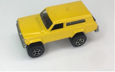 4 x 4 Cherokee