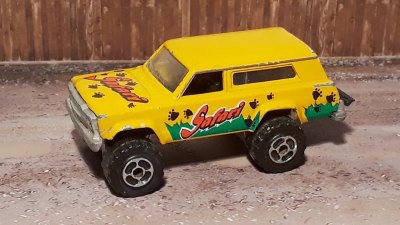 4 x 4 Cherokee