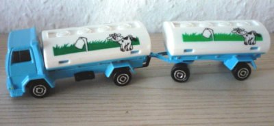 Ford Cargo Tanker