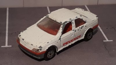 Peugeot 405 MI 16