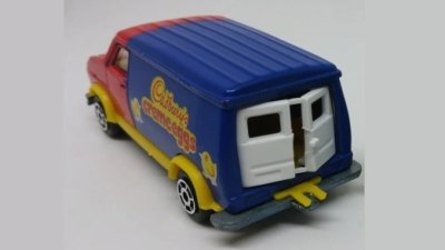 Ford E-350 (Fourgon)
