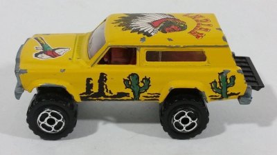4 x 4 Cherokee