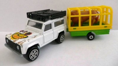 Land Rover 90 Raid