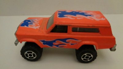 4 x 4 Cherokee