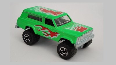 4 x 4 Cherokee