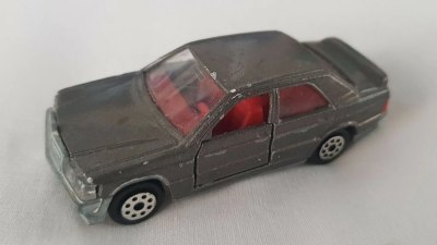 Mercedes-Benz 190 E 2.3-16
