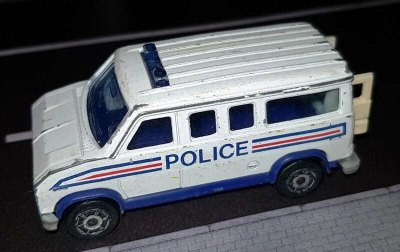 Fourgon Police