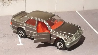 Mercedes-Benz 190 E 2.3-16