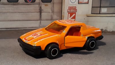 Triumph TR7