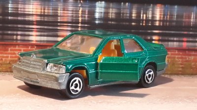 Mercedes-Benz 190 E 2.3-16