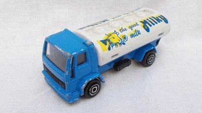 Ford Cargo Tanker