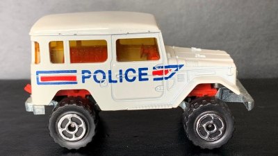 Toyota Land Cruiser (J40)