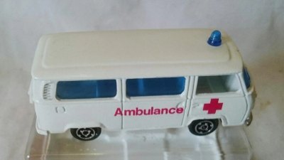 Volkswagen T2 Ambulance/Police