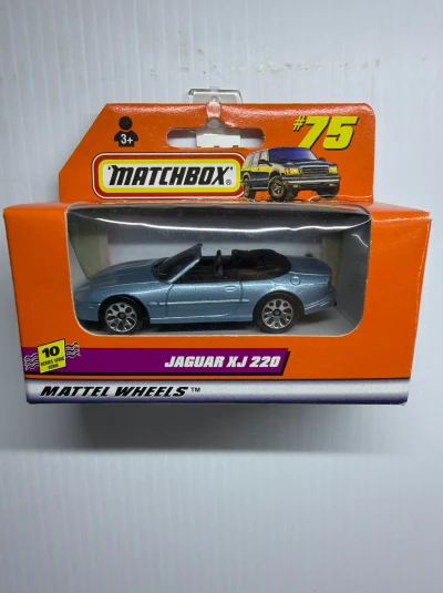 Jaguar XJ220