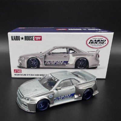Nissan Skyline GT-R (R34) Kaido Works Shinjuku V1