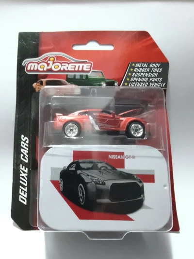Nissan GT-R