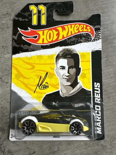 MR11