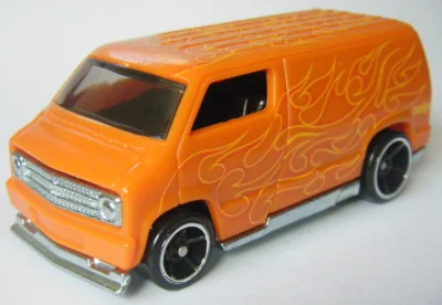 Custom '77 Dodge Van