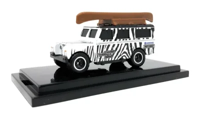 65 Land Rover Gen II Safari