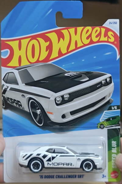 15 Dodge Challenger SRT