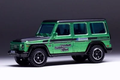 15 Mercedes-Benz G-Class