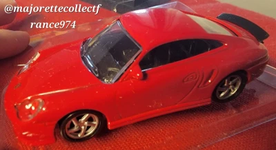 Porsche 911 Carrera (996)