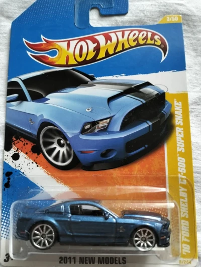 10 Ford Shelby GT-500 Super Snake