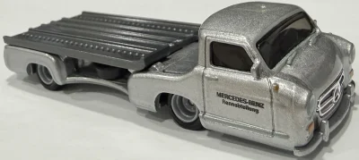 Mercedes-Benz Renntransporter