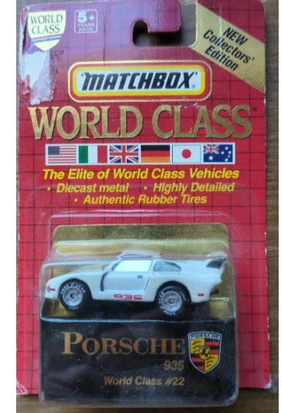 Racing Porsche 935