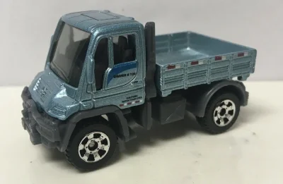 Mercedes-Benz Unimog U300