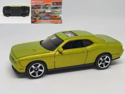 Dodge Challenger SRT8