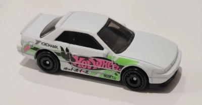 Nissan Silvia (S13)