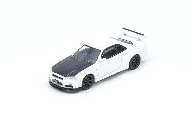 NISSAN SKYLINE GT-R (R34) V-Spec II N1 White with carbon hood